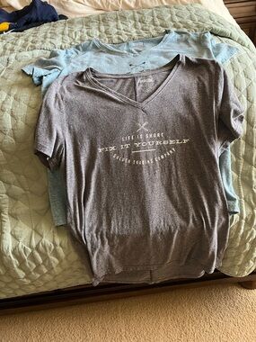 Duluth Trading Co Heather one green and one Gray Crewneck Tee